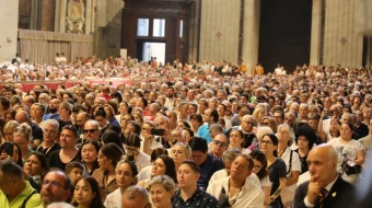 Los peregrinos del Jubileo del Deporte escuchando la catequesis del Papa León XIV durante la audiencia de este sábado.